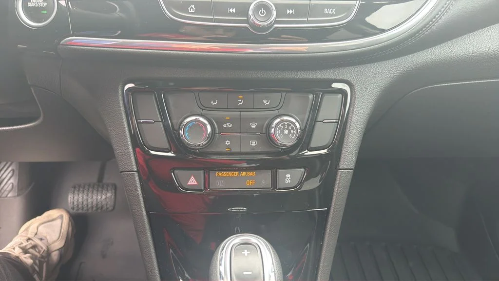 Used 2019 Gray Buick Preferred image 25