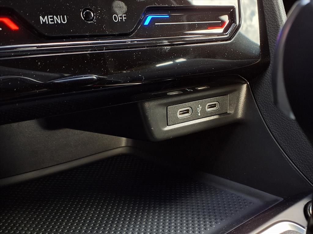 2025 Volkswagen Jetta Sport - Photo 10