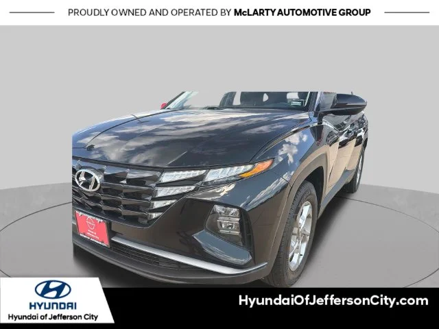 Used 2023 Black Hyundai SEL image 10
