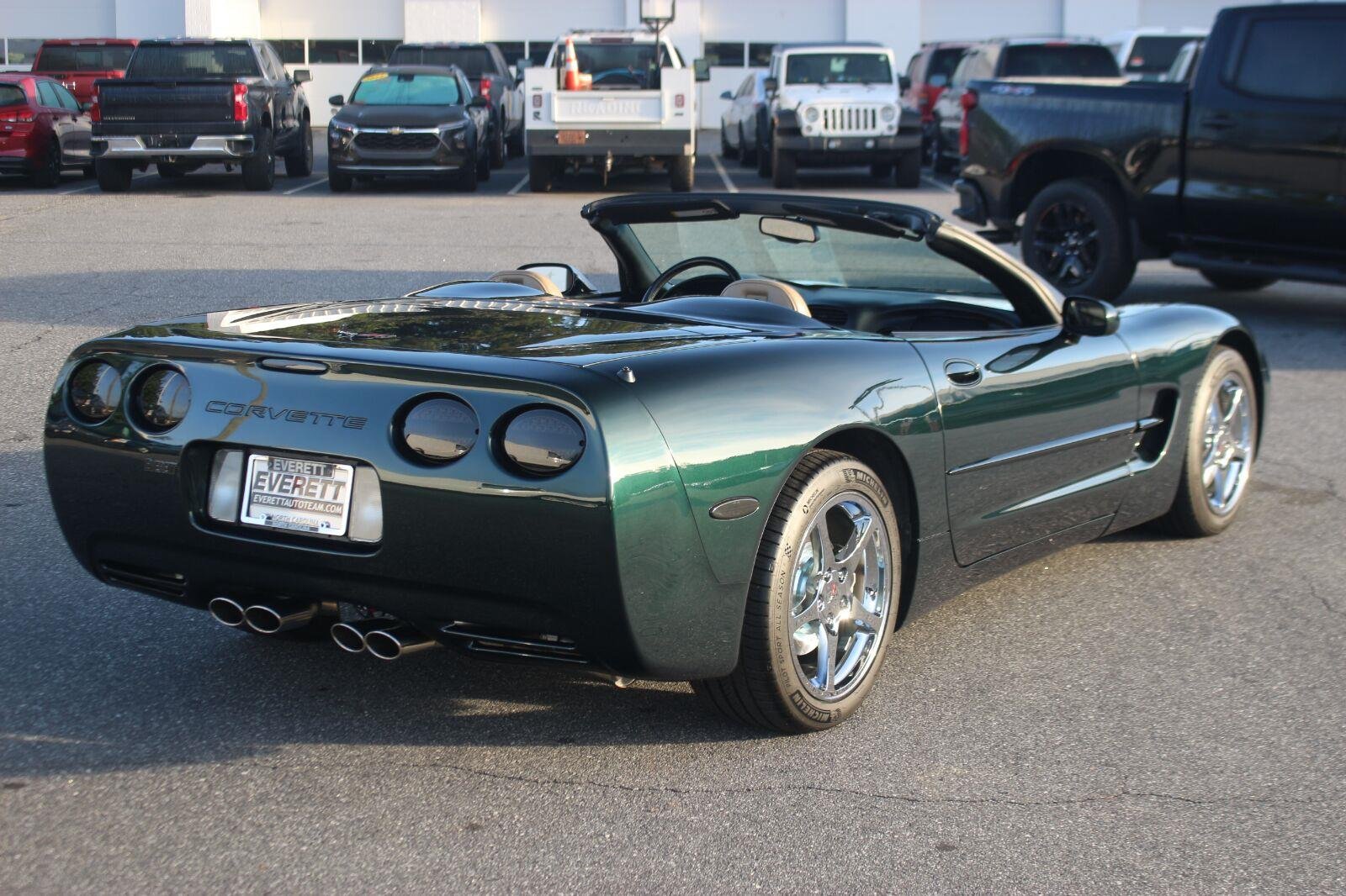 Used 2000 Bowling Green Metallic Chevrolet 2dr Convertible image 7