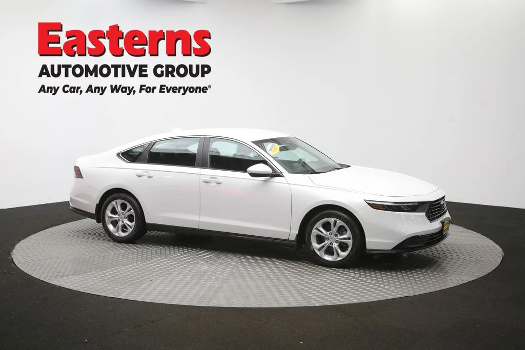 Used 2023 White Honda LX image 47