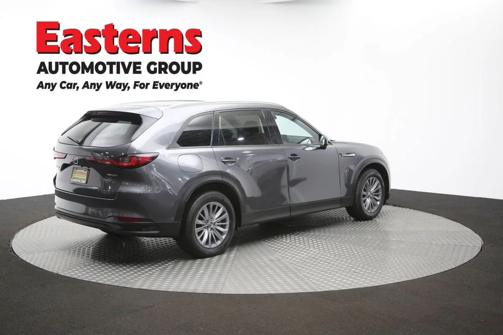 Used 2024 Gray Mazda Preferred image 49