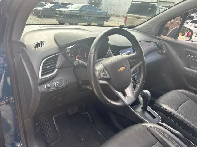 Used 2020 Blue Chevrolet LT image 19