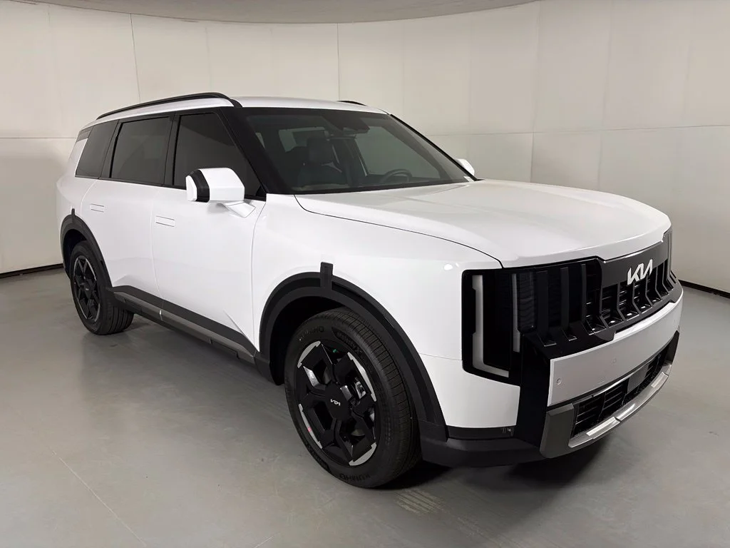 New 2027 Glacial White Pearl Kia EX image 2