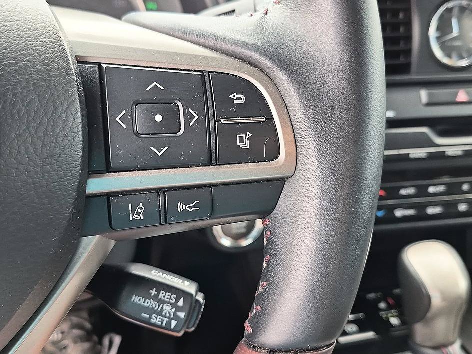 Used 2018 Matador Red Mica Lexus RX 350 image 18