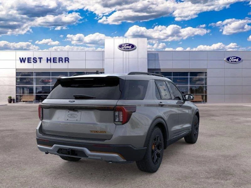 New 2026 Carbonized Gray Metallic Ford Tremor® image 8