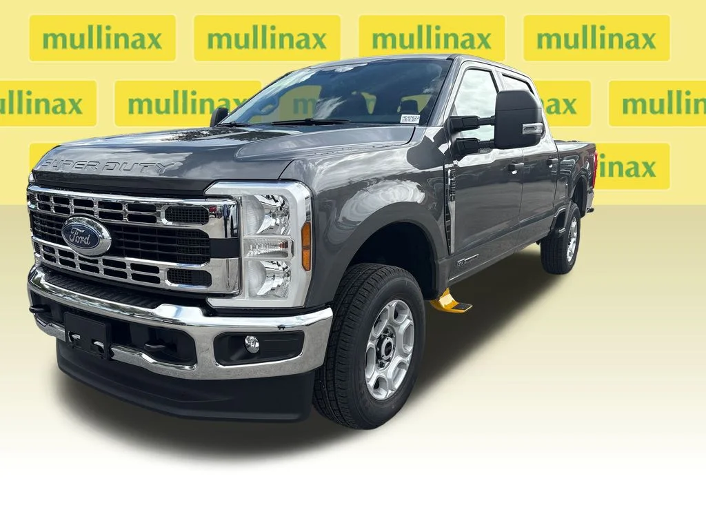 New 2026 Gray Ford XLT image 17