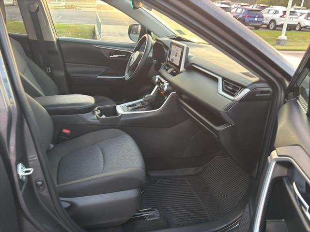 Certified Used 2024 MAGNETIC GRAY MET. Toyota  image 13