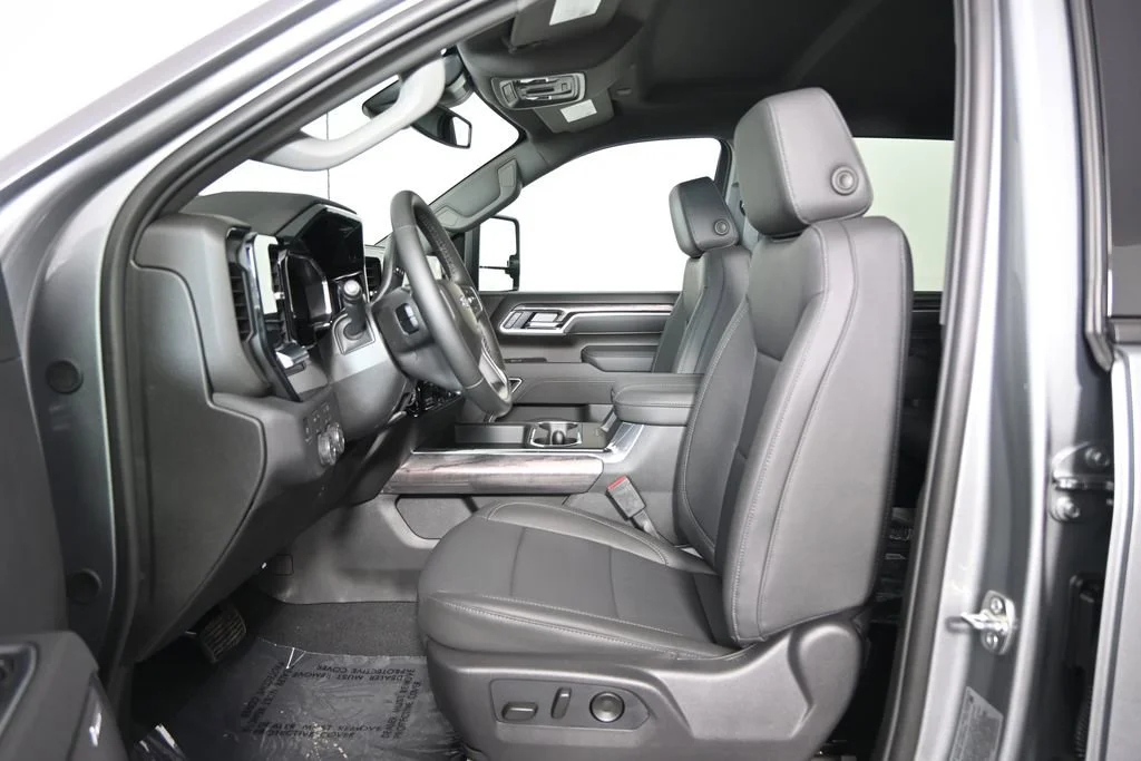 2026 Chevrolet Silverado 2500 HD LTZ - Photo 20