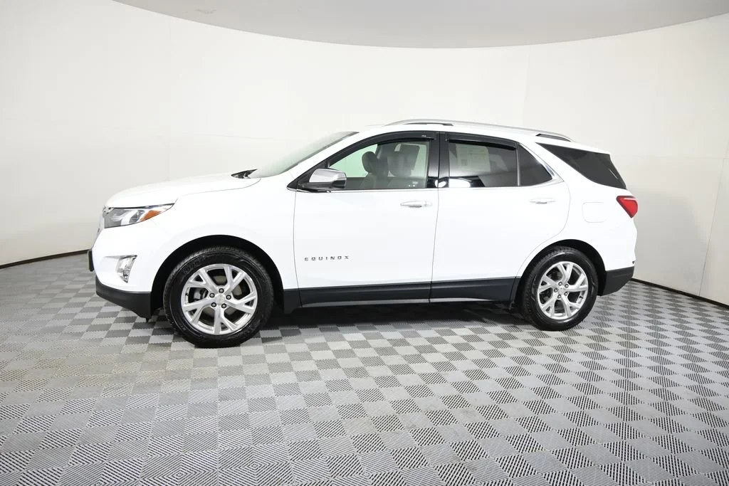 Used 2020 Chevrolet Equinox Premier with VIN 3GNAXXEV6LS614147 for sale in Forest Lake, Minnesota