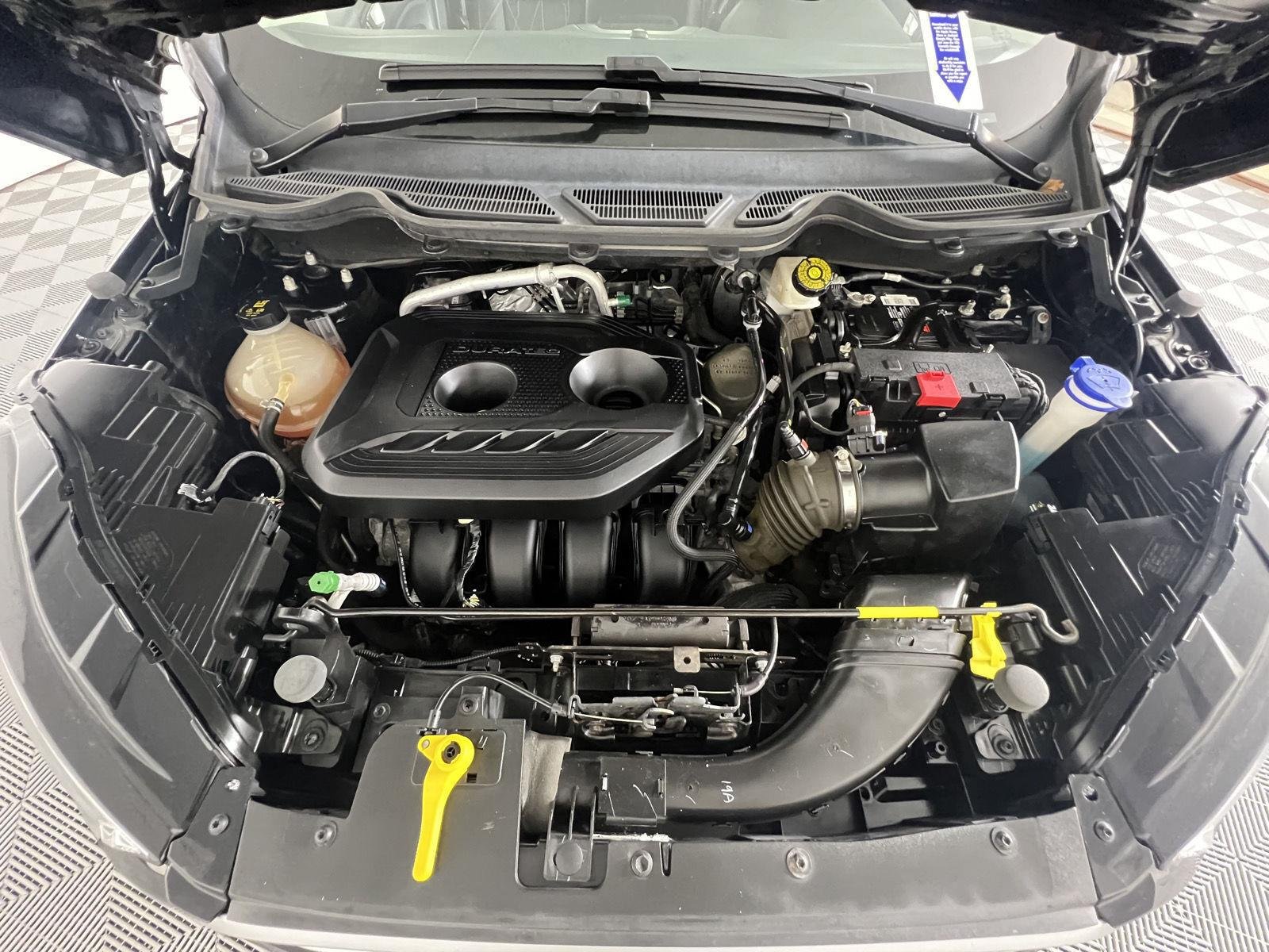 Used 2019 Shadow Black Ford SE image 22