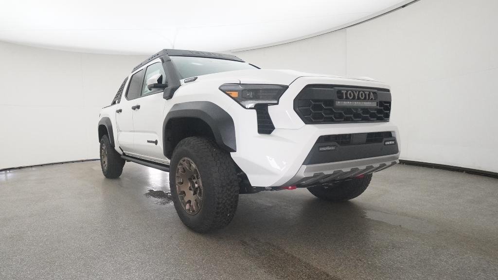 2025 Toyota Tacoma Trailhunter - Photo 17