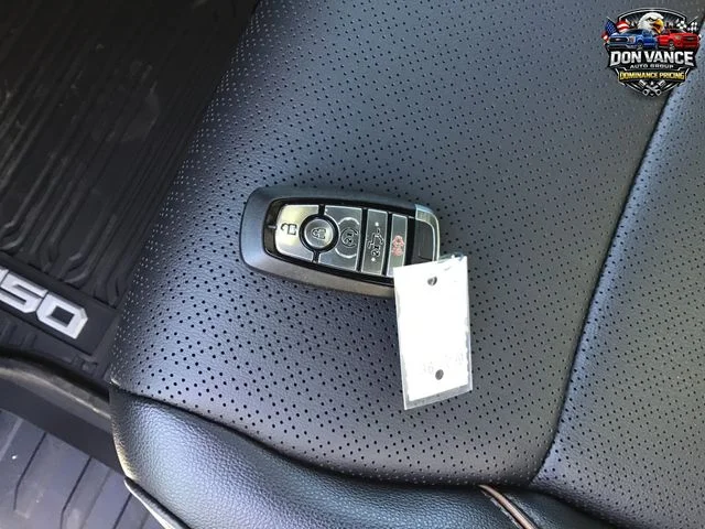 New 2026 Blue Ford Lariat image 28