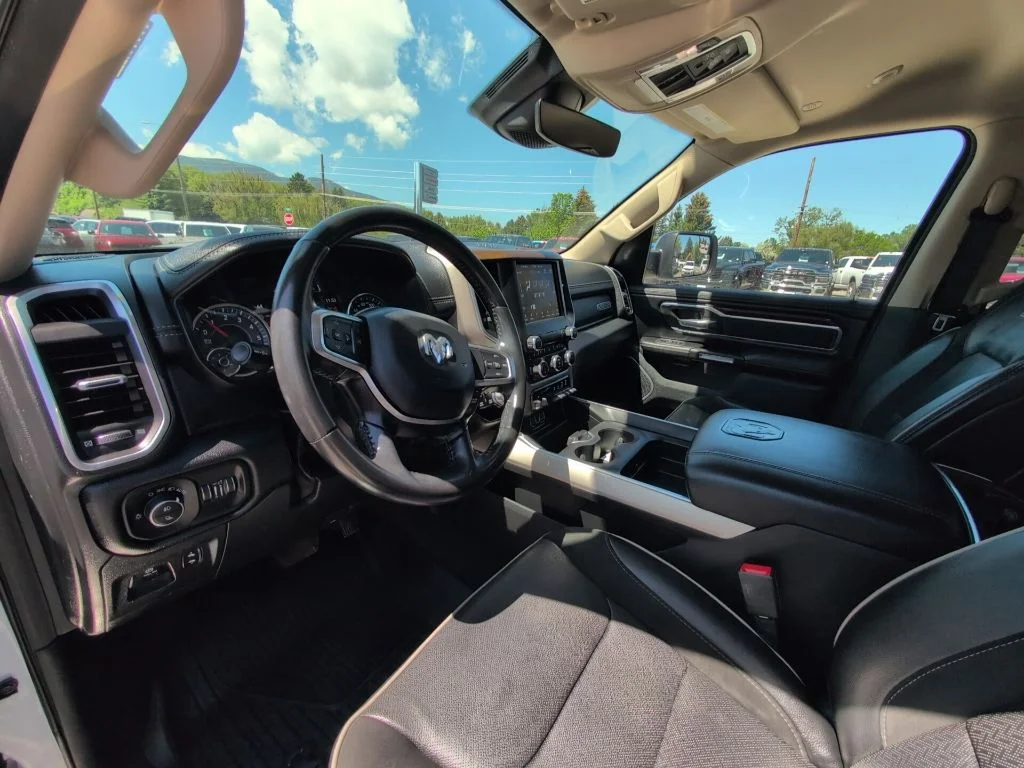 Used 2021 White Ram Laramie image 15