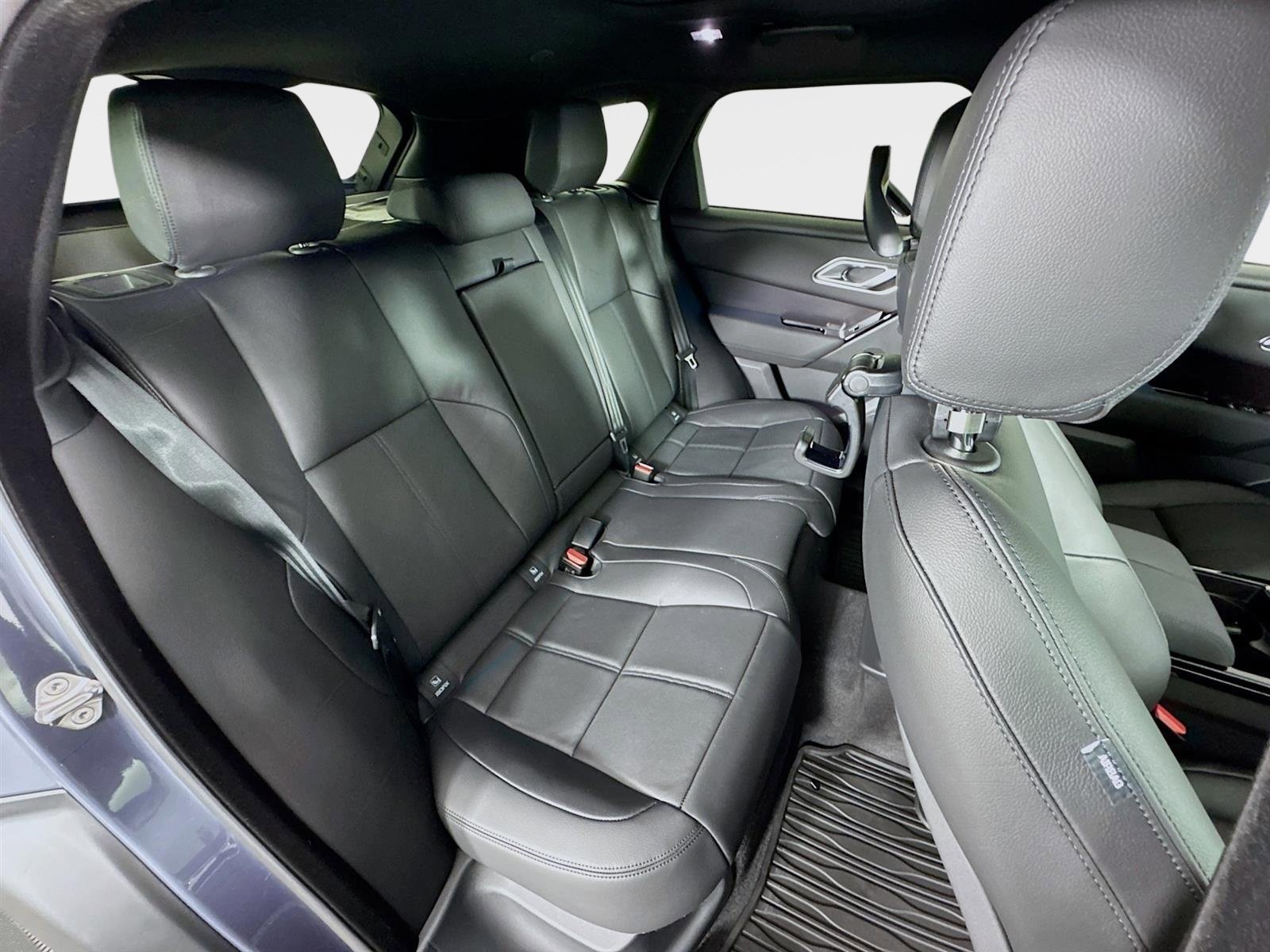 Used 2026 Blue Land Rover Dynamic SE image 29