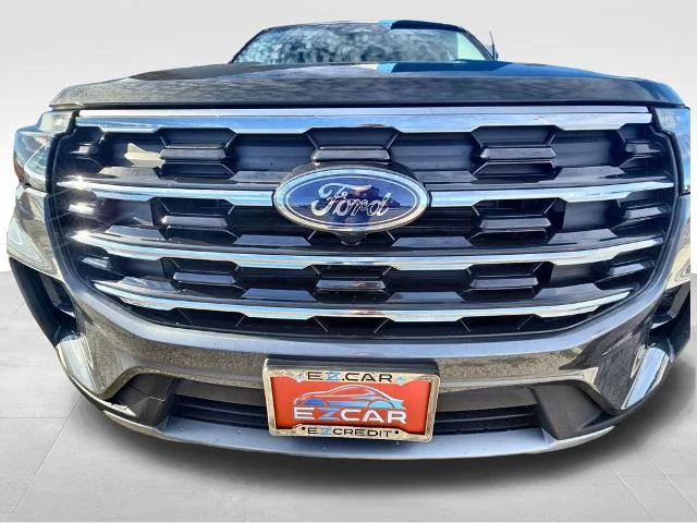 New 2026 Carbonized Gray Metallic Ford Active image 54
