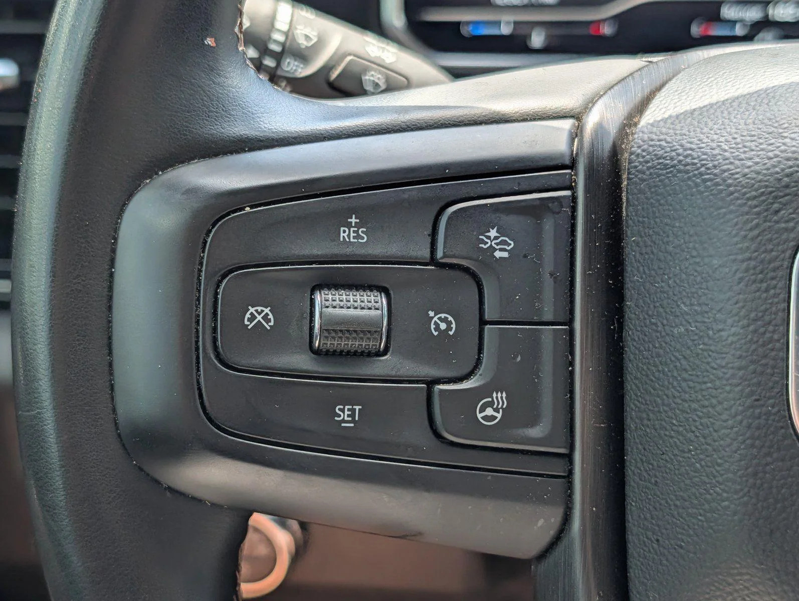 Used 2024 Onyx Black GMC AT4 image 26