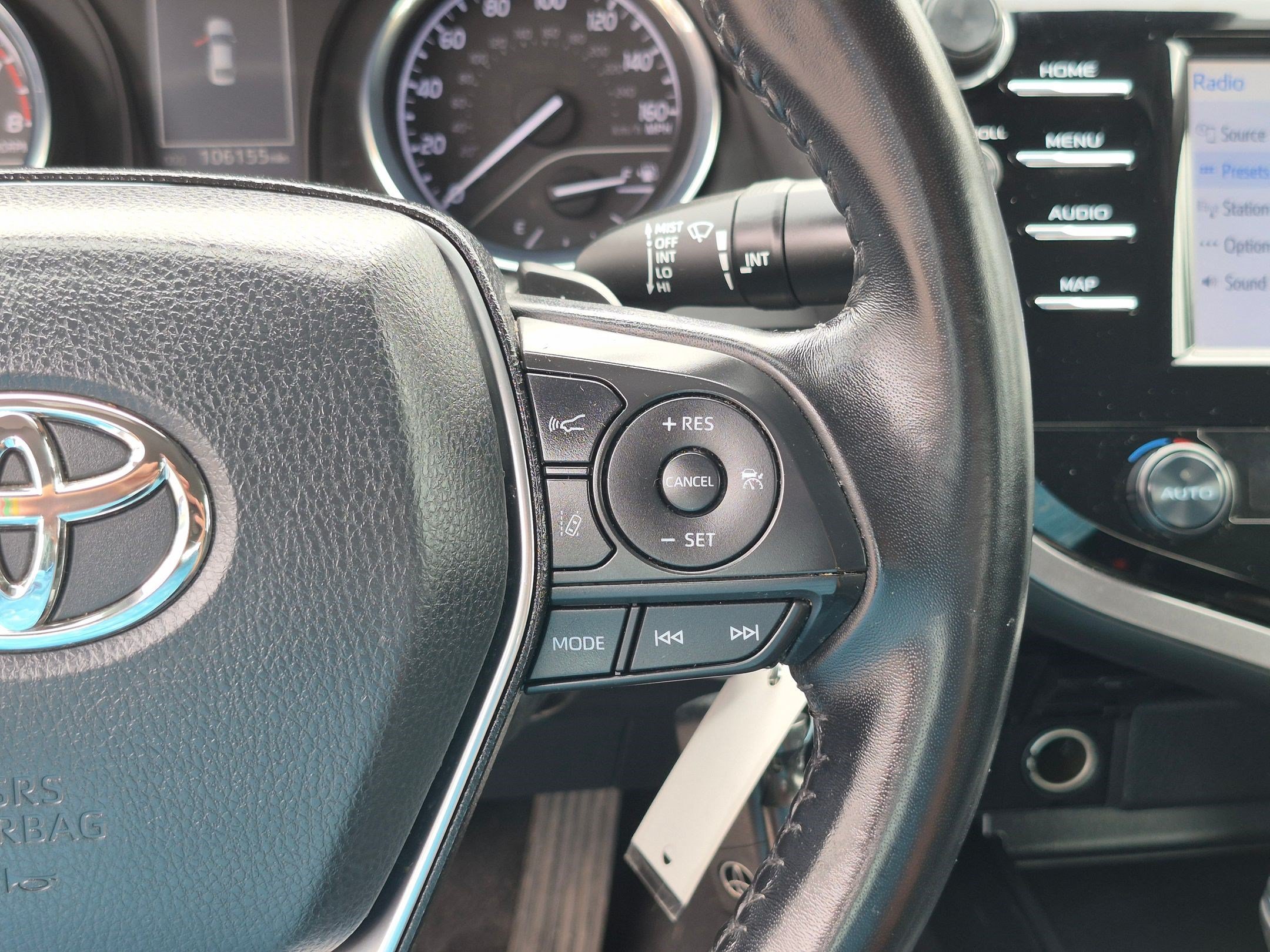 Used 2019 Galactic Aqua Mica Toyota SE image 17