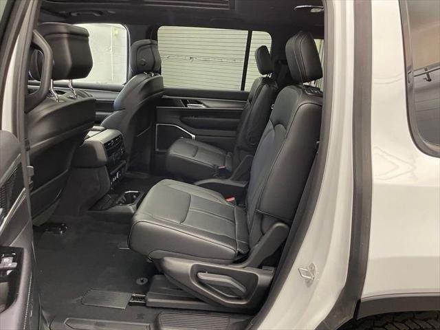New 2026 Bright White Clearcoat Jeep Grand Wagoneer image 19