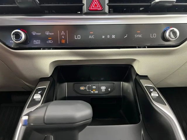 2026 Kia Sorento S - Photo 24