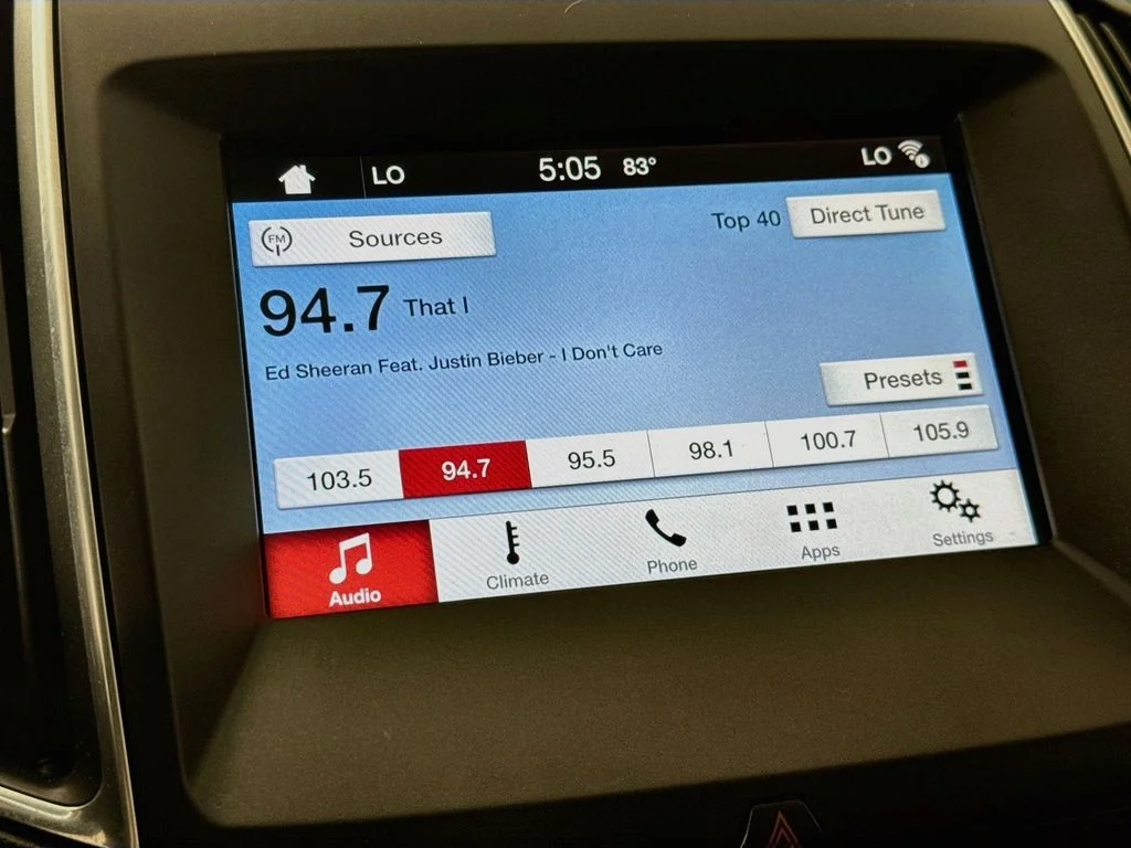 Used 2016 Gray Ford Titanium image 17
