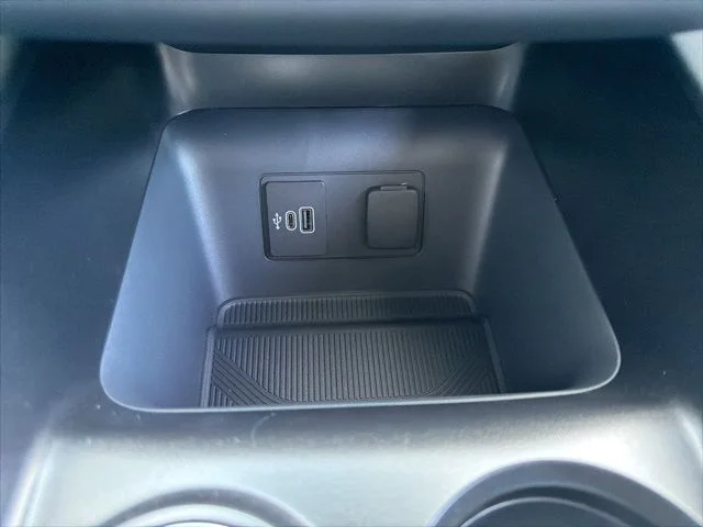 New 2026 Agate Black Metallic Ford Tremor® image 13