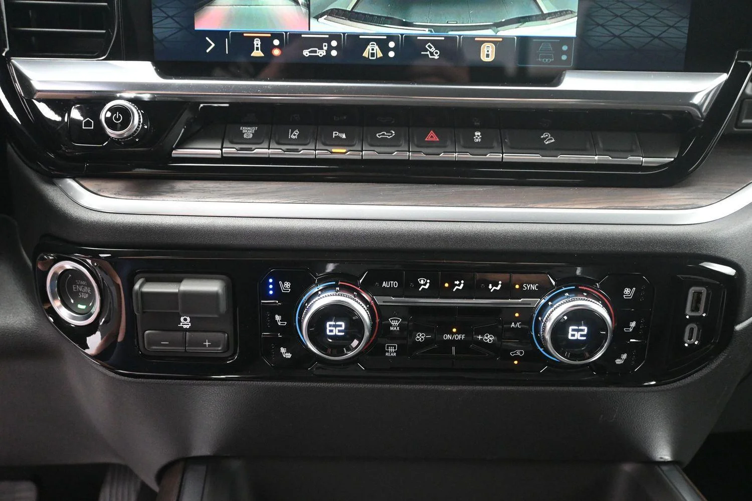New 2026 Summit White GMC SLT image 36