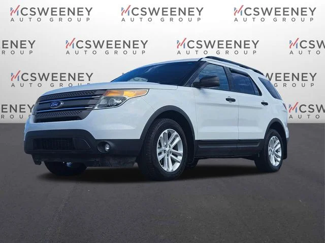 Used 2015 White Ford Base image 1