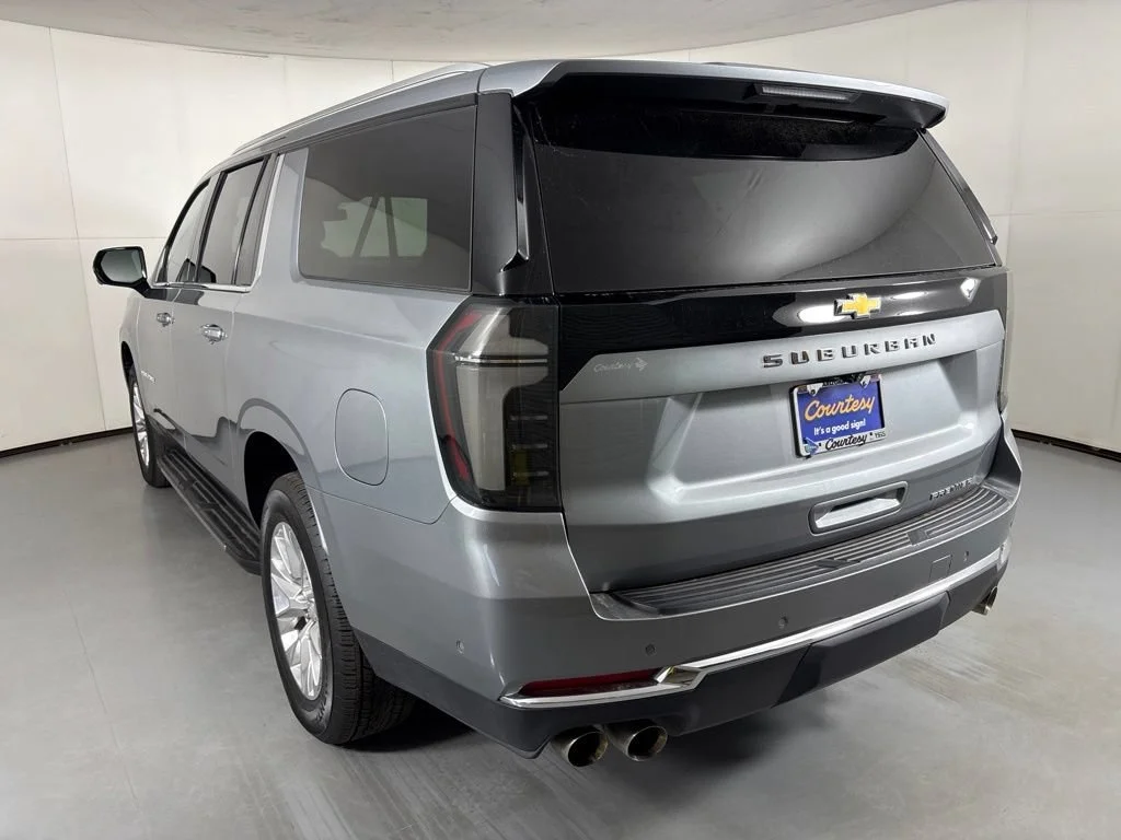 Certified Used 2025 Sterling Gray Metallic Chevrolet Premier image 7