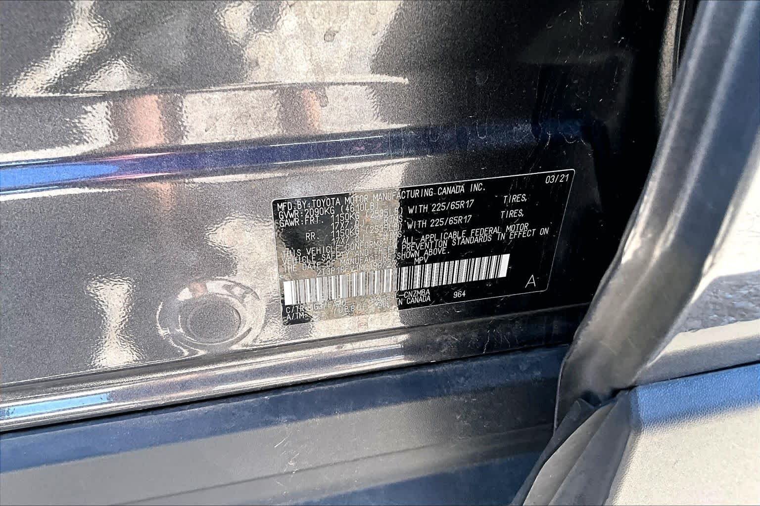 Used 2021 Magnetic Gray Metallic Toyota XLE image 31