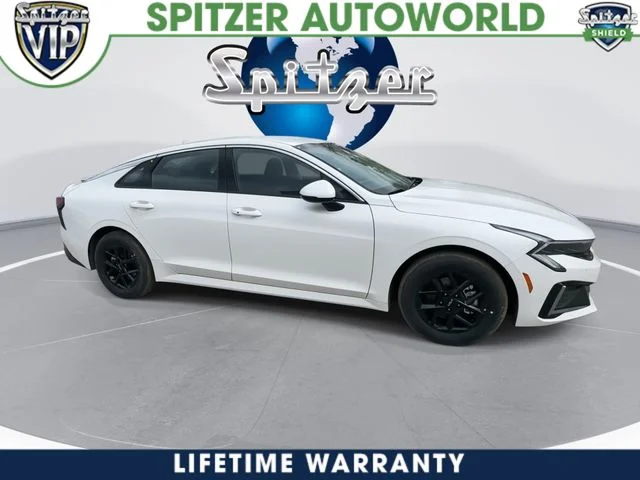 New 2026 Snow White Pearl Kia LXS FWD image 2