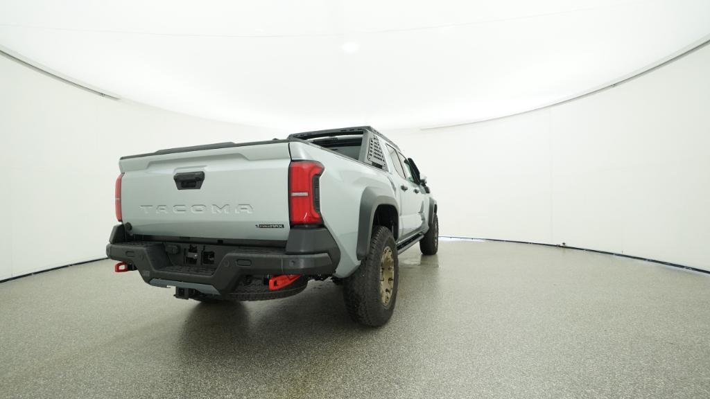 New 2026 Celestial Silver Metallic Toyota Trailhunter image 15