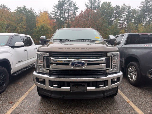 Used 2017 Caribou Metallic Ford XLT image 2
