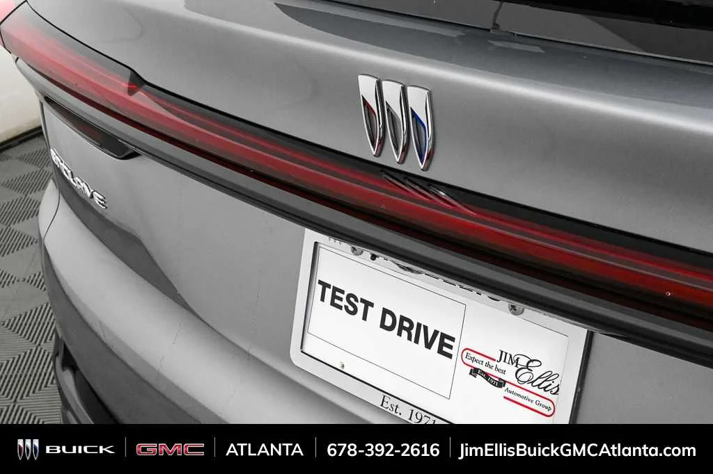 2025 Buick Enclave Sport Touring - Photo 38