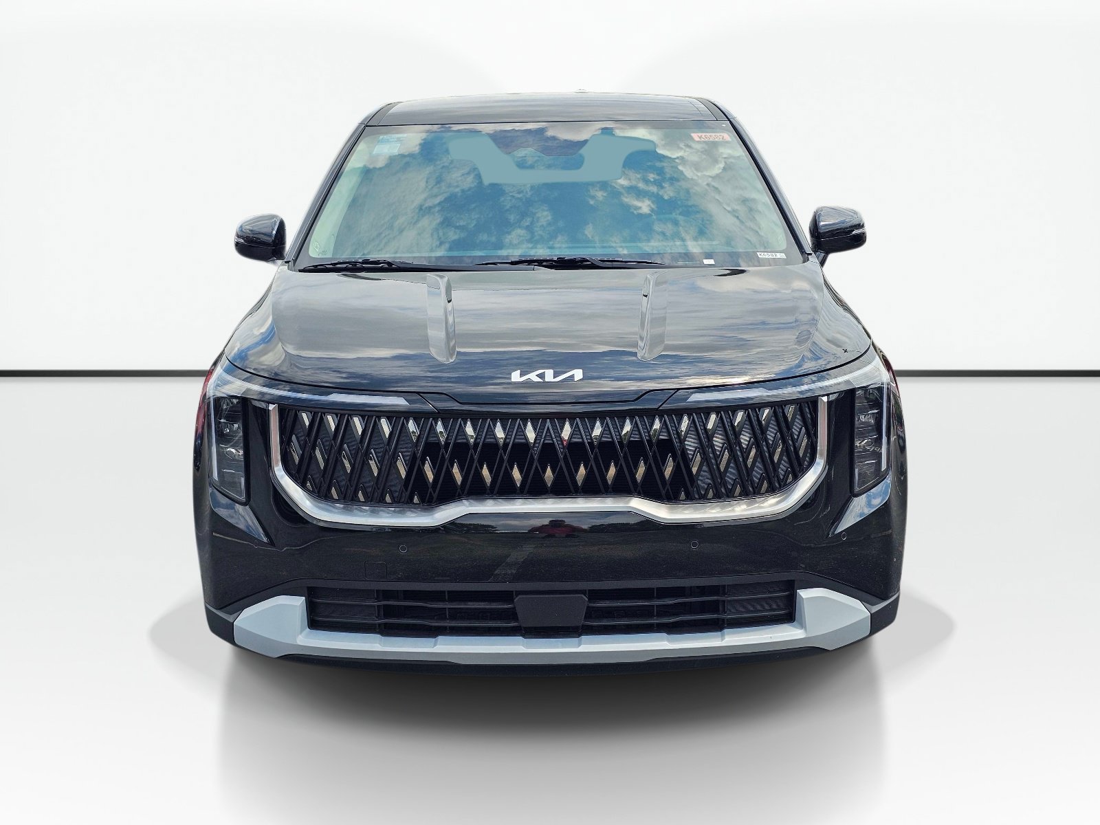 New 2026 Aurora Black Pearl Kia LXS image 3