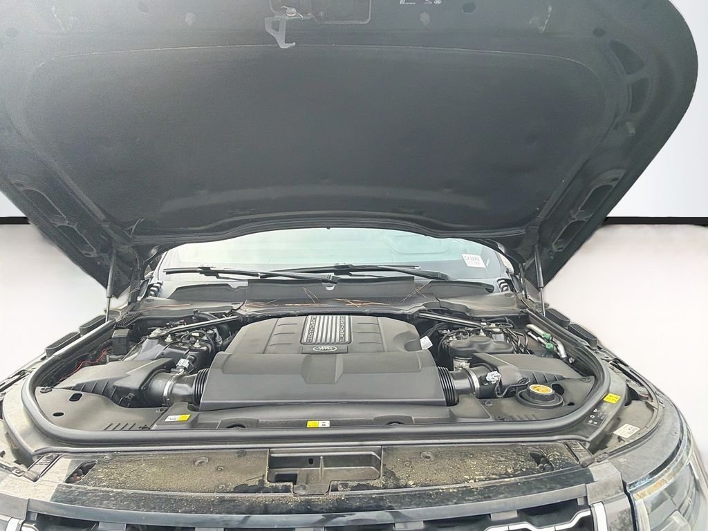 Used 2020 Black Land Rover HSE image 34