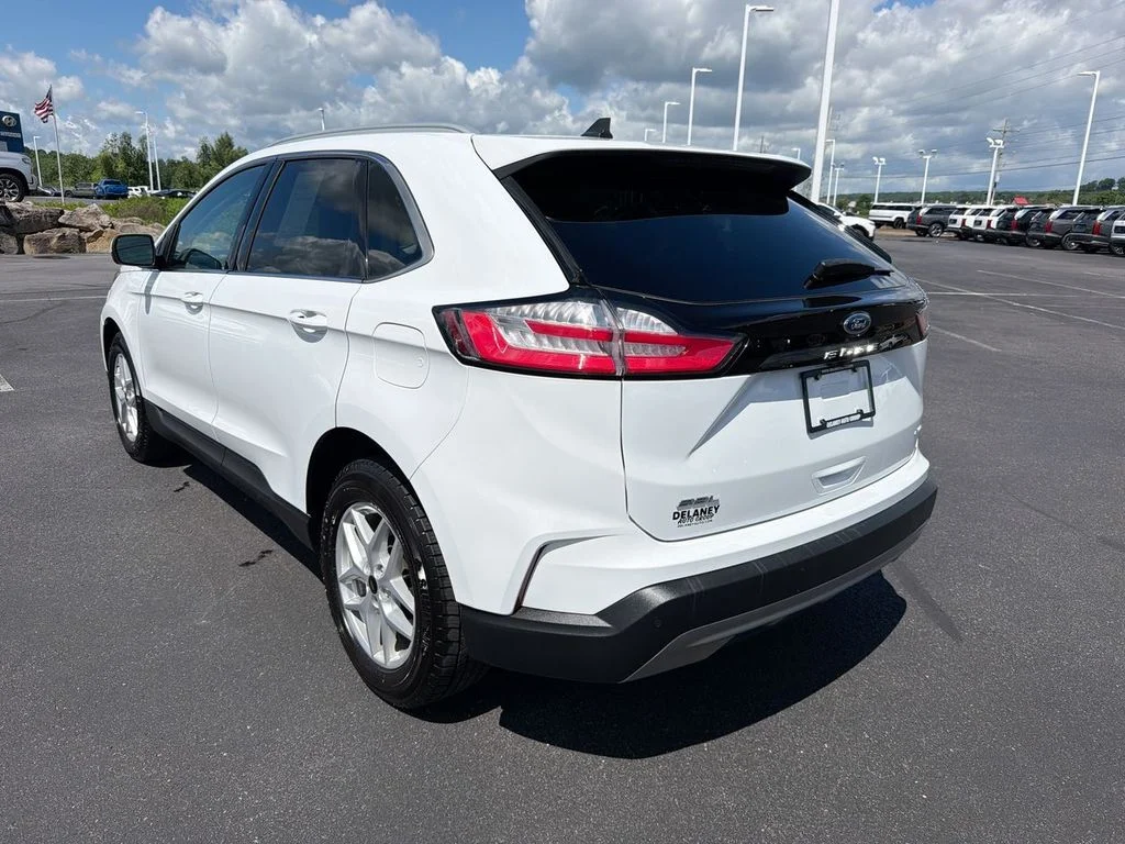 Used 2024 White Ford SEL image 6