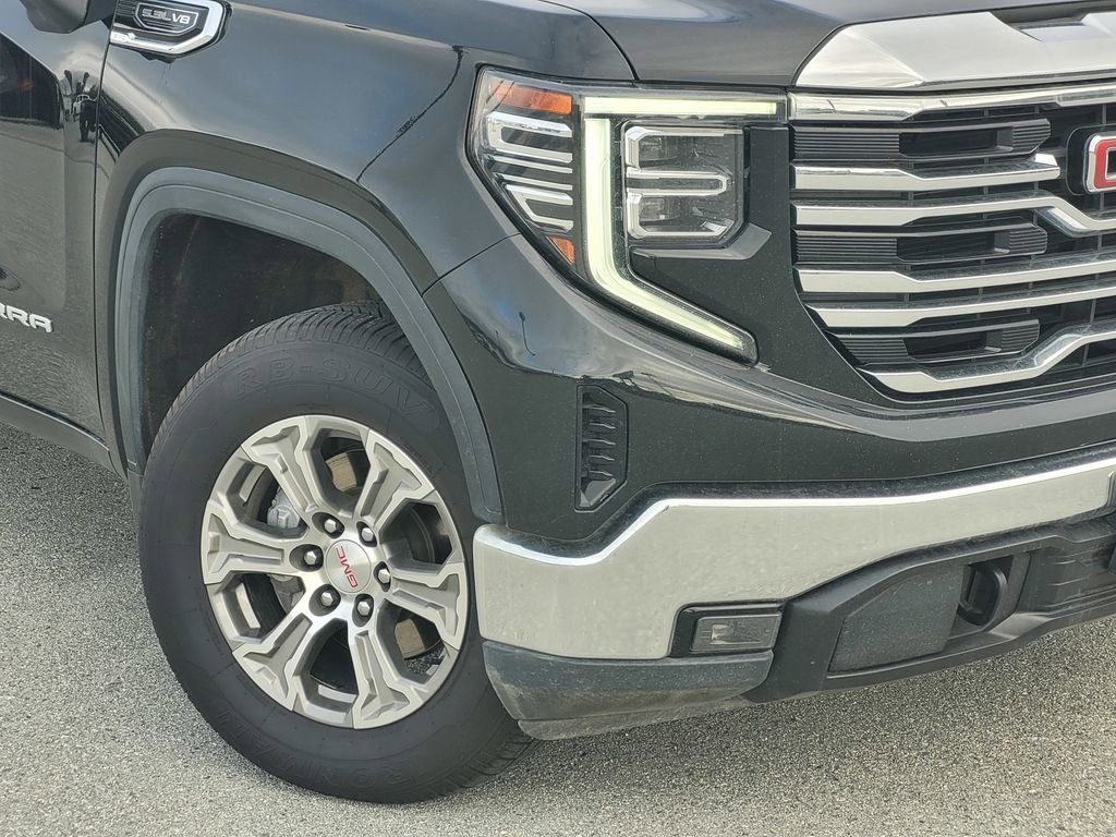 2024 GMC Sierra 1500 SLT - Photo 9