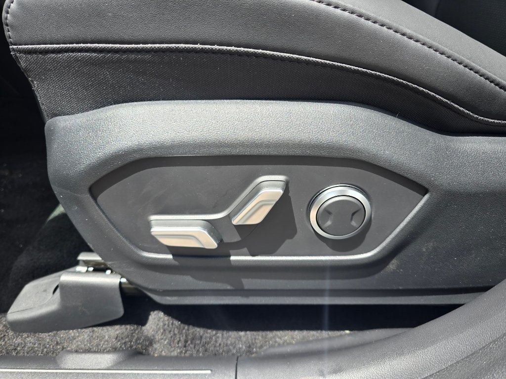 New 2026 Ecotronic Gray Hyundai XRT image 17