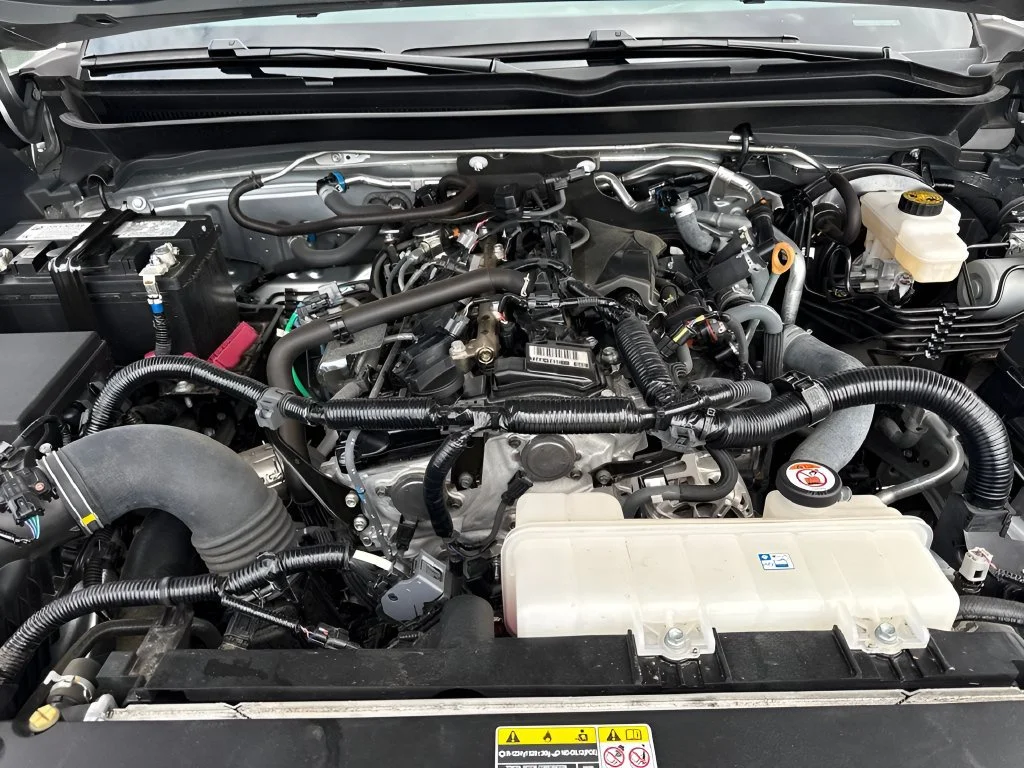 Used 2025  Toyota SR image 29