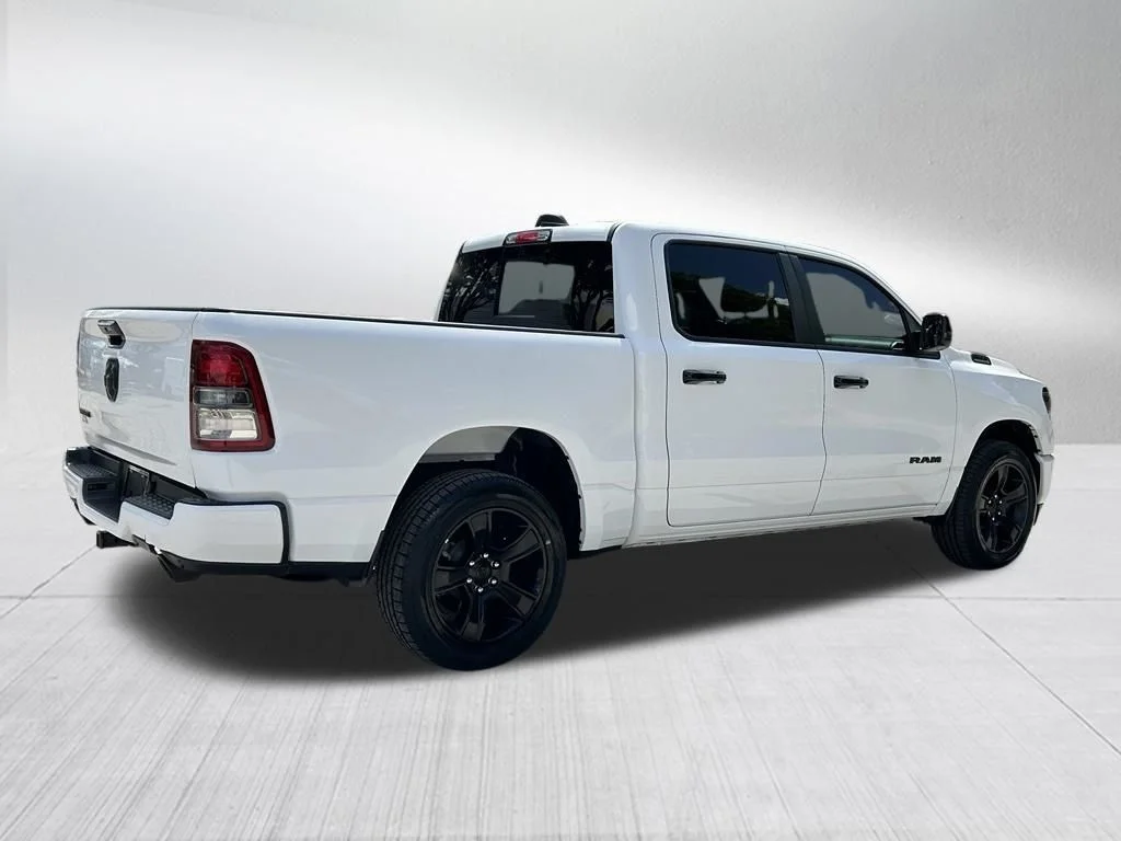 Certified Used 2024 White Ram Big Horn/Lone Star image 5