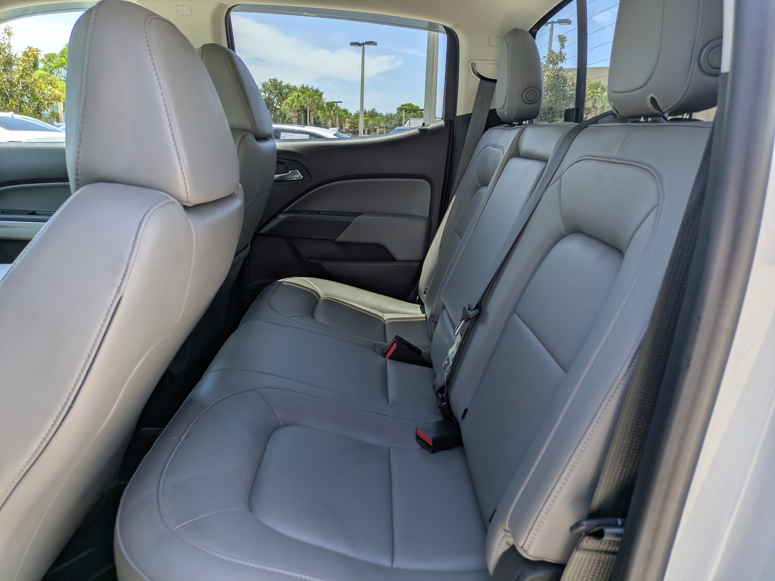 2017 Chevrolet Colorado LT - Photo 12