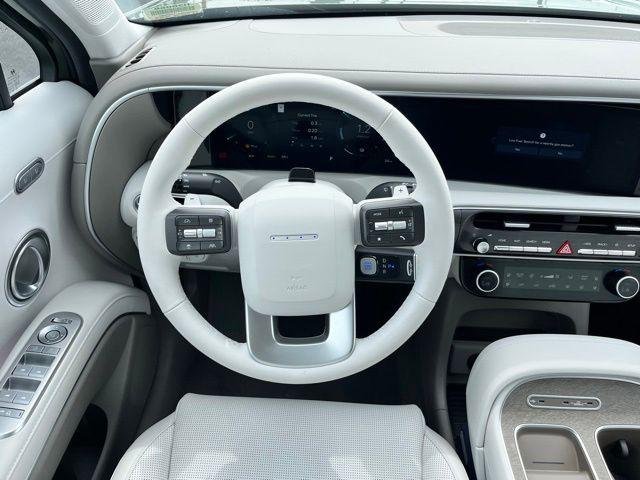 New 2026 Silver Hyundai Blue SEL Premium 7P image 8