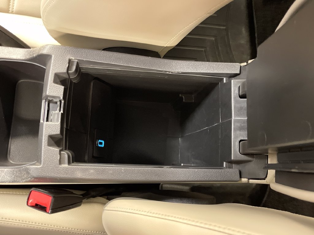 Used 2019 Green Ford SEL image 27