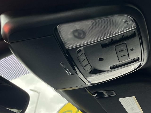 Used 2025  Dodge R/T image 35