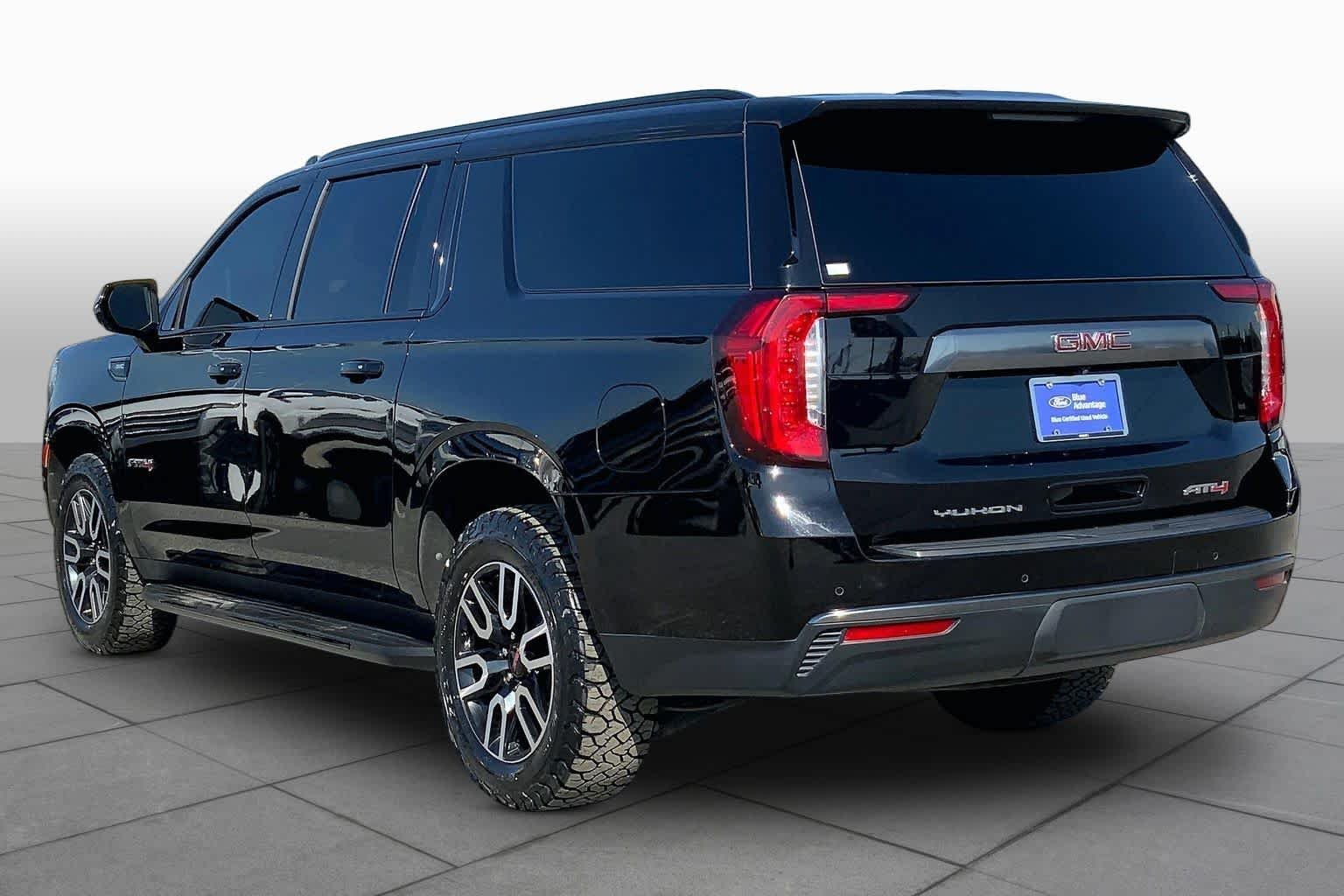 Used 2023 Onyx Black GMC AT4 image 21