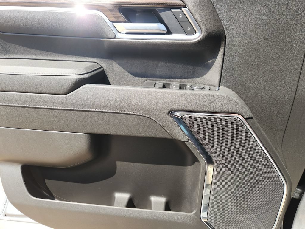 2026 Chevrolet Silverado 1500 LT - Photo 12