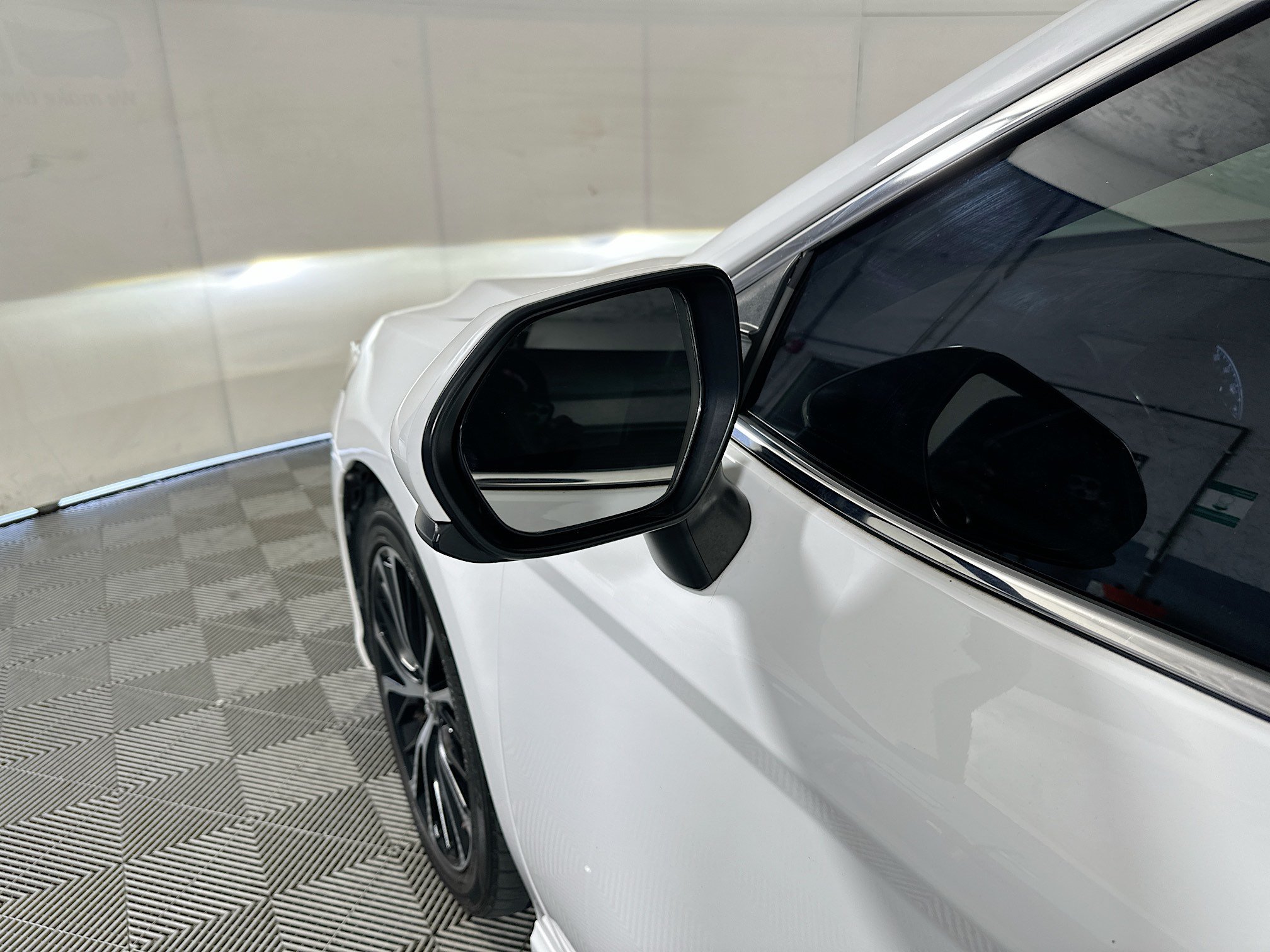 Used 2020 Super White Toyota SE image 10