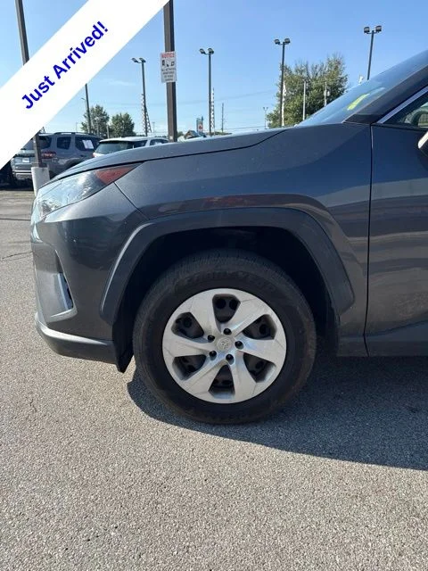 Used 2021 Gray Toyota LE image 9