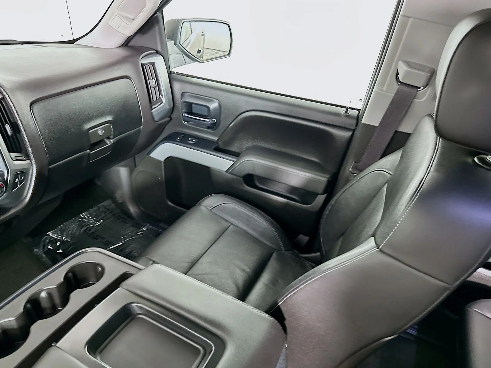 Used 2014 Brownstone Metallic Chevrolet LT image 24